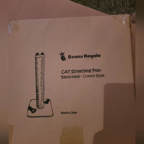 Cat scratching post,Beans Royal - Picture 2 of 3